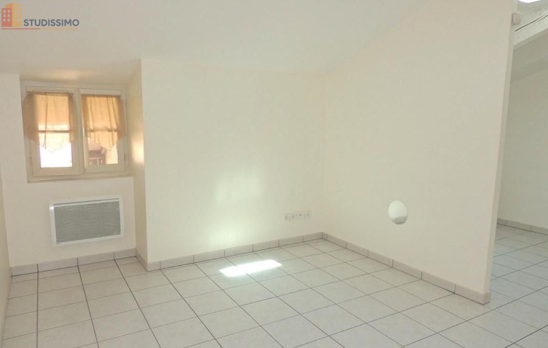 Studio 31m² Romans-sur-Isère - Étage 2, DPE D - Photo 3