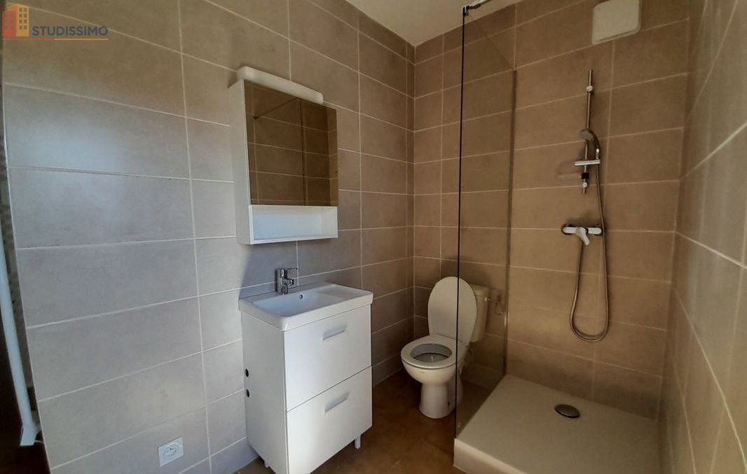 Studio 30m² Pierrelatte - lumineux - Photo 6