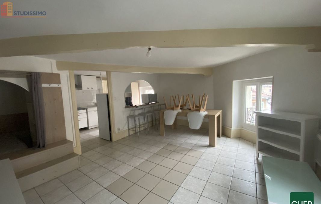 Studio à Valence