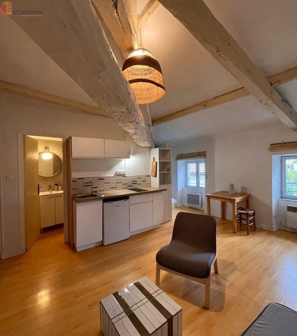 Studio à Valence
