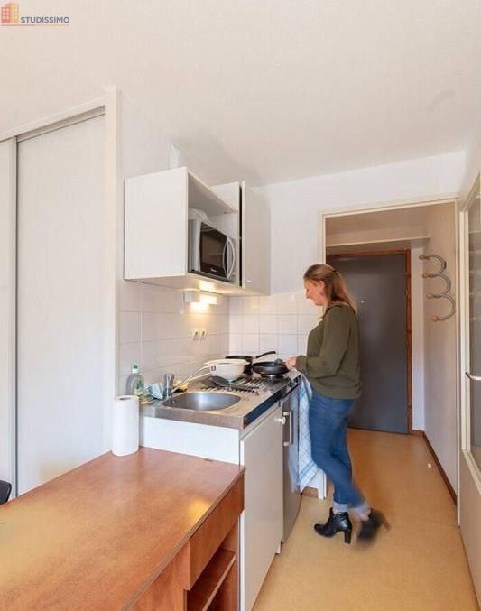 Studio à Valence