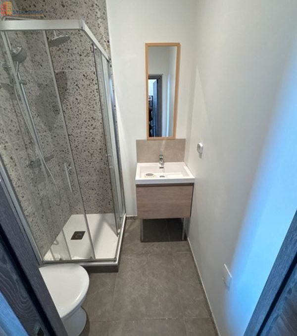 Studio meublé 14m² Valence - Meublé, DPE D - Photo 5