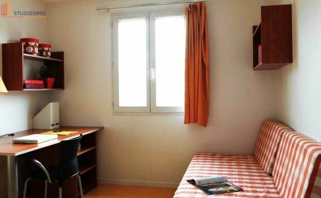 Studio meublé 18m² Valence centre - Parking, toutes commodités - Photo 3