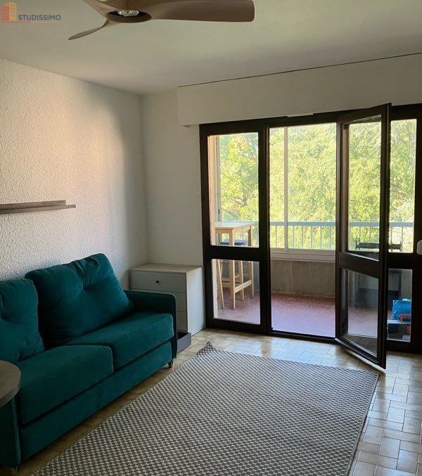 Studio meublé 24m² Romans-sur-Isère - Véranda, proche gare - Photo 4