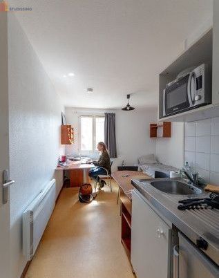 Studio meublé 17m² Valence - Calme, 6e étage - Photo 7
