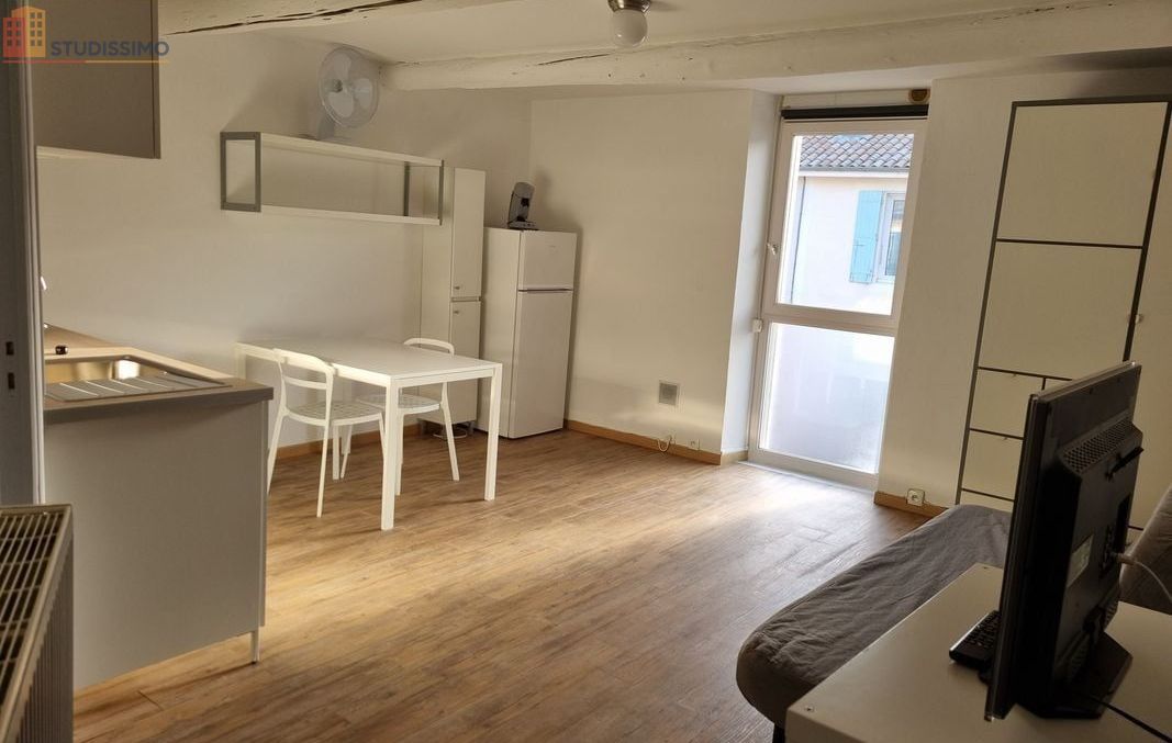 Studio 35m² Pierrelatte - Meublé, au calme - Photo 2