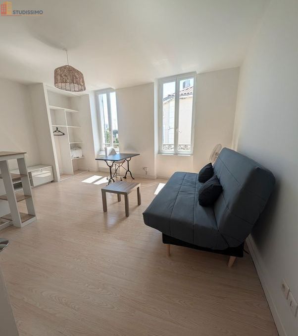 Studio à Valence