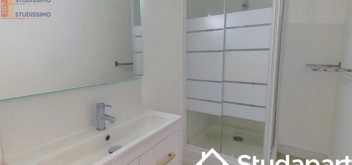 Studio 116m² Le Tronquay 27480 - Meublé, étage élevé - Photo 1