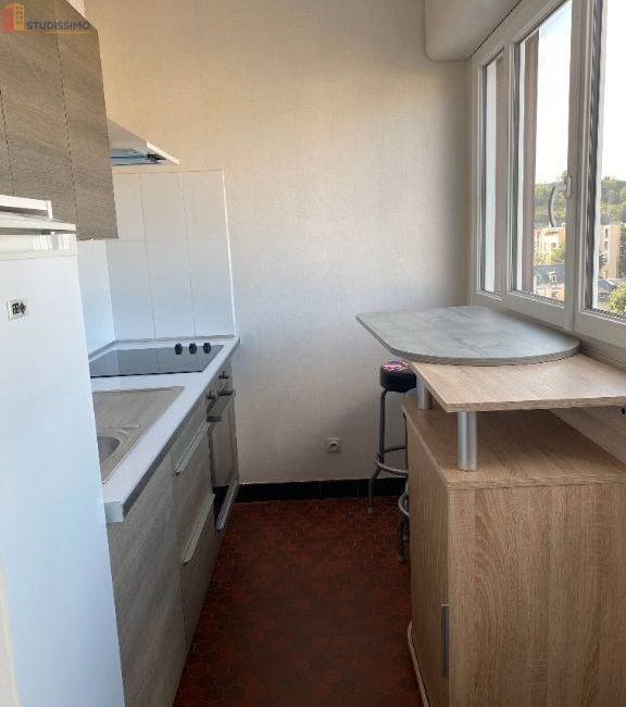 Studio à Évreux