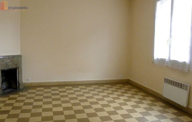 Studio à Louviers