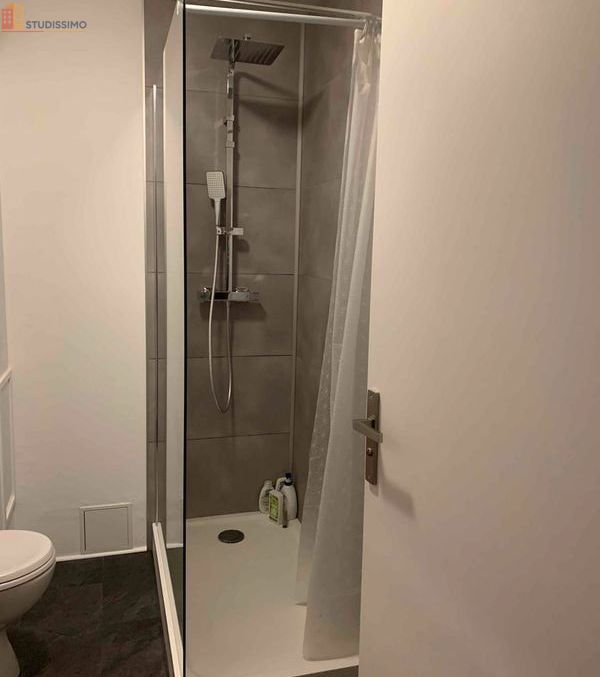Studio meublé 26m² Évreux centre - Cave, parking - Photo 3