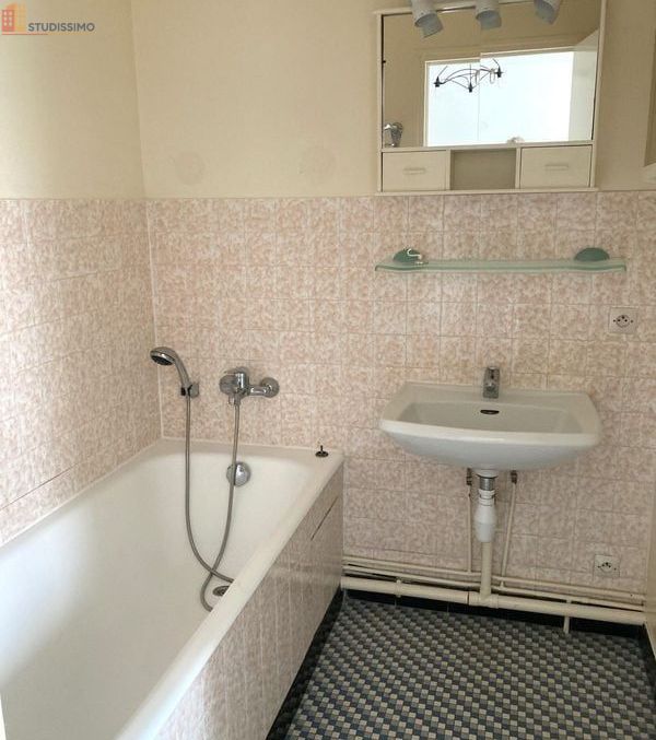 Studio 30m² Bernay - Balcon, lumineux - Photo 2