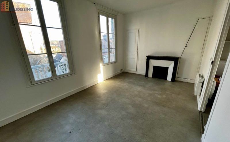 Studio 30m² Pacy-sur-Eure - 1er étage, DPE E - Photo 2