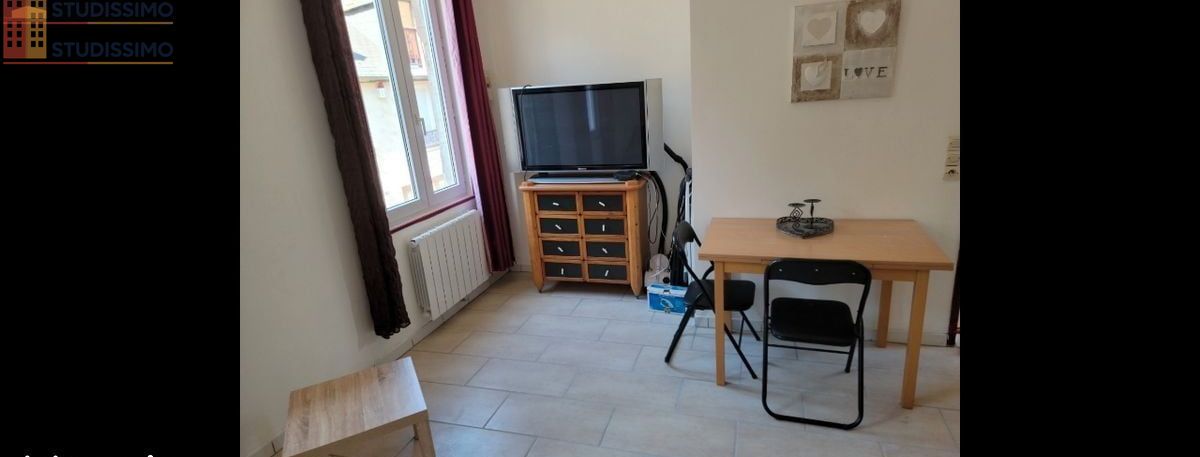 Studio à Bernay