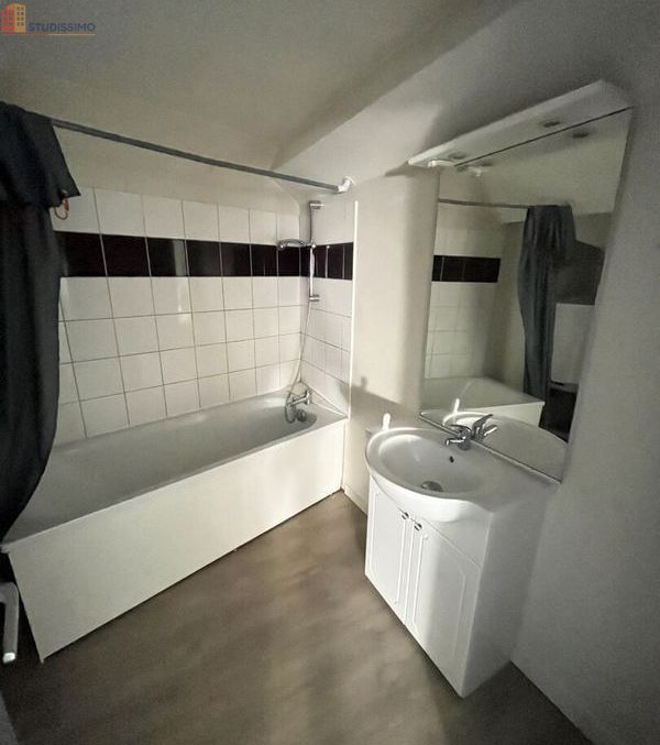 Studio meublé 17m² Évreux - Lumineux, 2e étage - Photo 6
