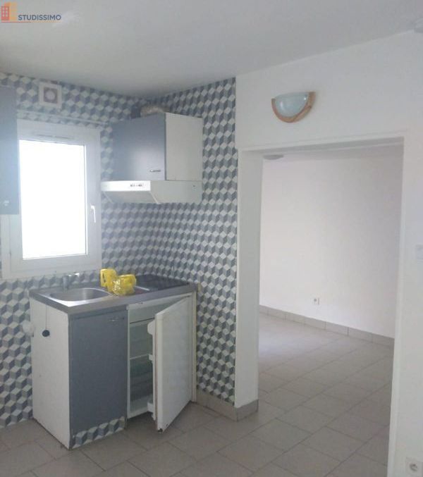 Studio 20m² Étrépagny - - Photo 3