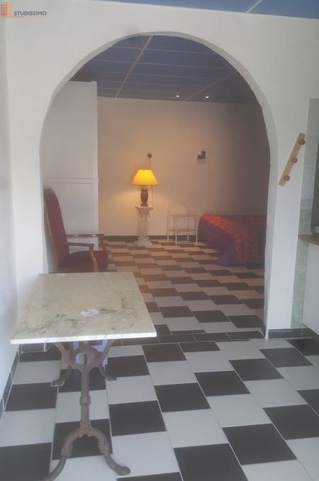 Studio à Mignières
