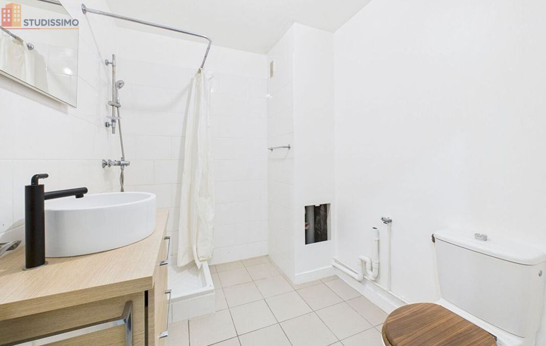 Studio 34m² Chartres - Dernier étage, lumineux - Photo 6