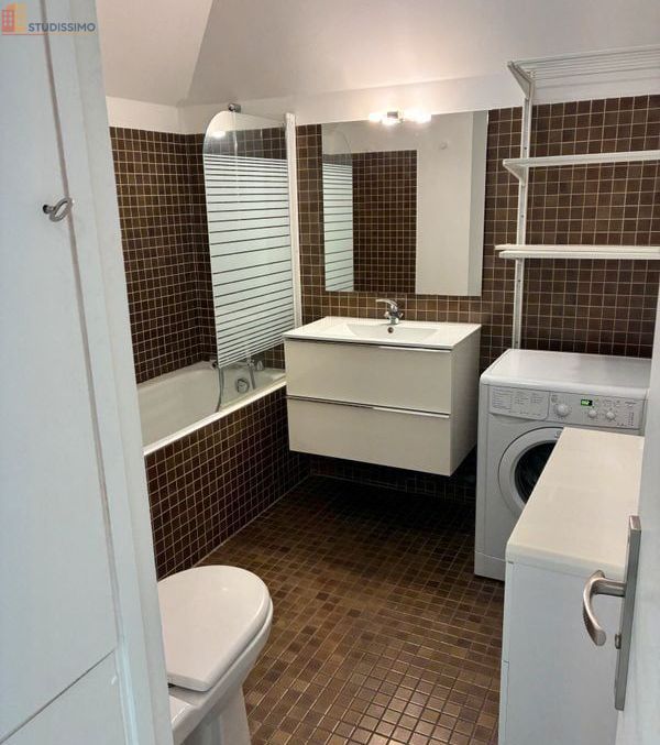Studio meublé 32m² Chartres - Lumineux, dernier étage - Photo 2