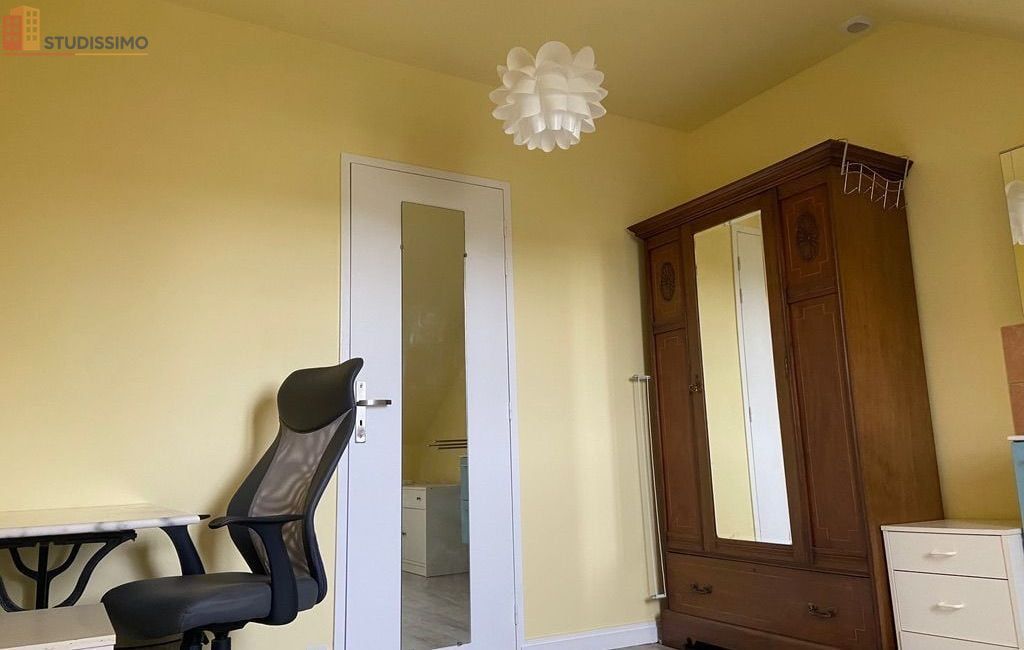 Studio meublé 17m² Dreux centre - Proche gare, à 2 min à pied - Photo 12