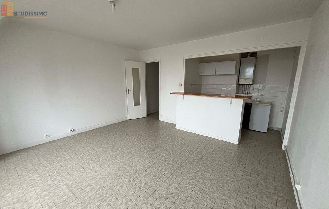 Studio 37m² Nogent-le-Rotrou - Lumineux, au 3e étage - Photo 2
