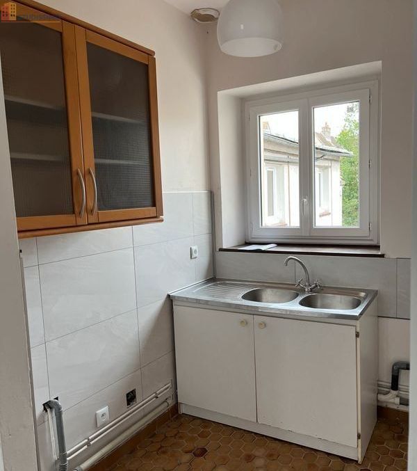 Studio 33m² Nogent-le-Roi - DPE B, 1er étage - Photo 2