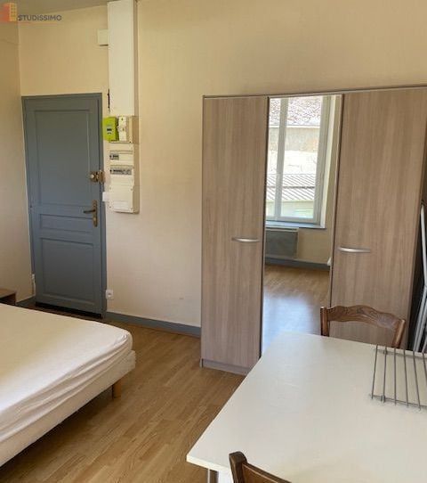 Studio meublé 20m² Châteaudun - Climatisation, meublé - Photo 2
