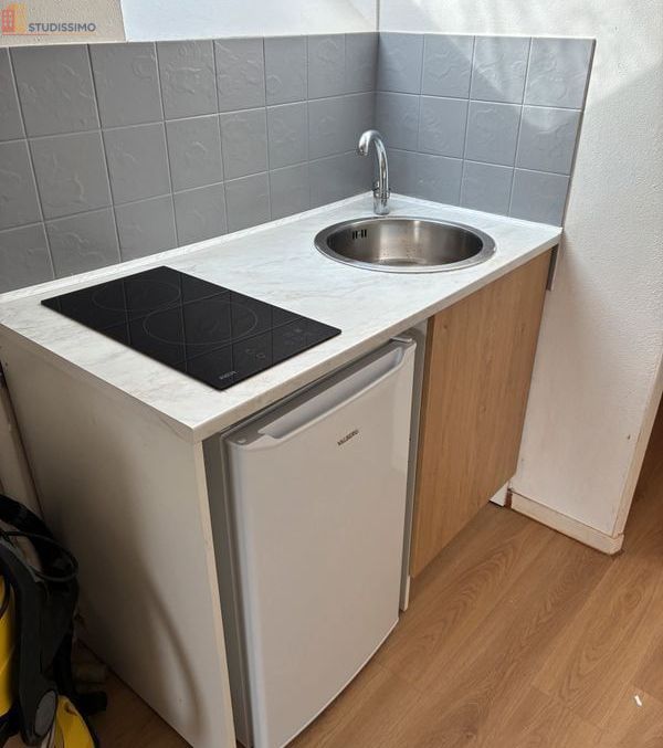 Studio meublé 22m² Chartres - Meublé, DPE C - Photo 3