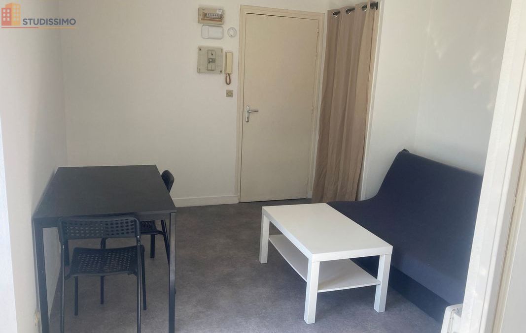 Studio meublé 17m² Brest 29200 - Meublé, DPE D - Photo 1