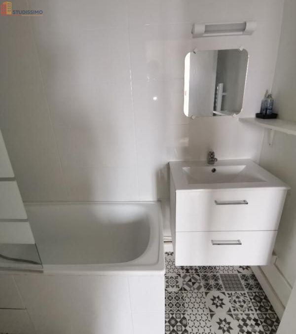 Studio meublé 18m² Brest 29200 - Lumineux, 3e étage - Photo 8