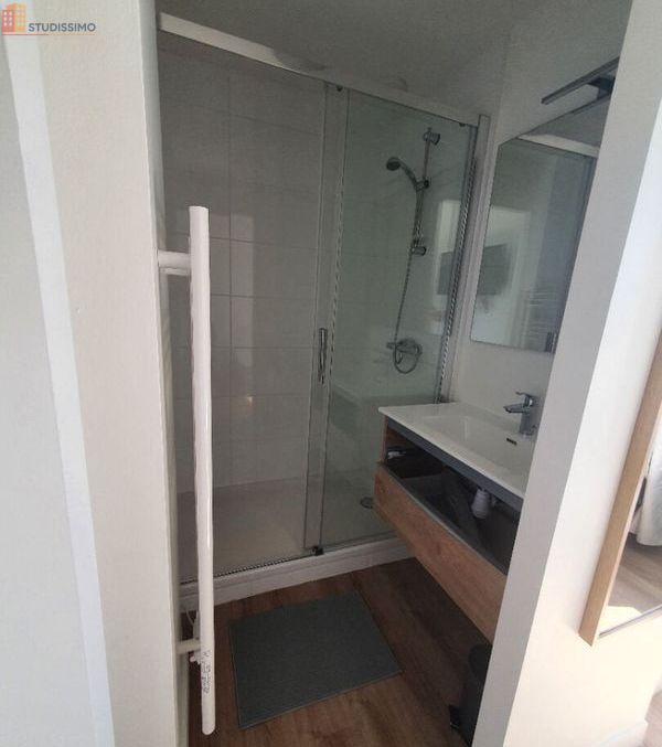 Studio 66m² Brest 29200 - Photo 1