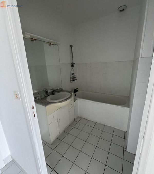 Studio meublé 28m² Brest 29200 - Meublé, 2e étage - Photo 5