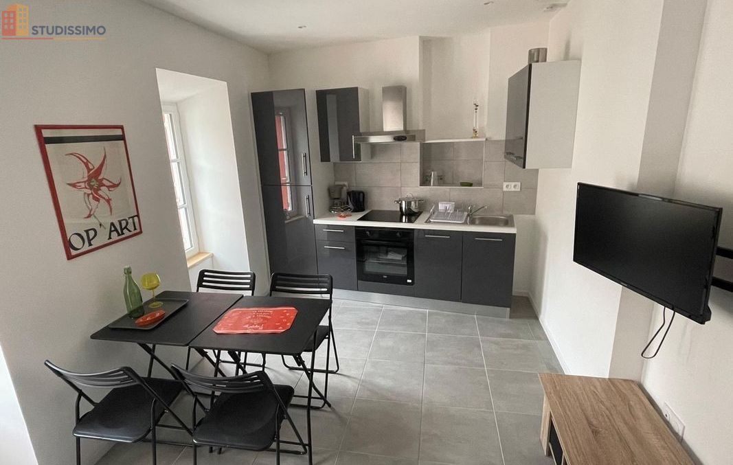 Studio meublé 25m² Landerneau centre - Meublé, hyper centre - Photo 5
