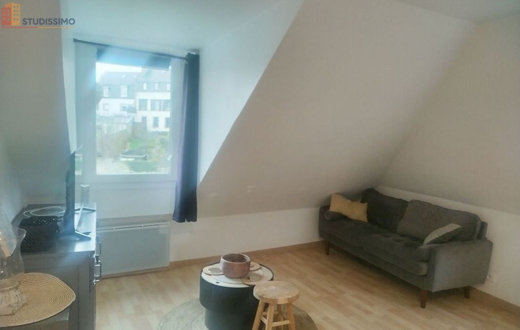Studio meublé 17m² Concarneau - Meublé, dernier étage - Photo 15
