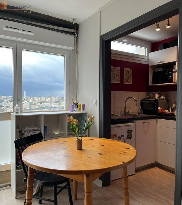 Studio 25m² Brest 29200 - Meublé, étage élevé - Photo 1
