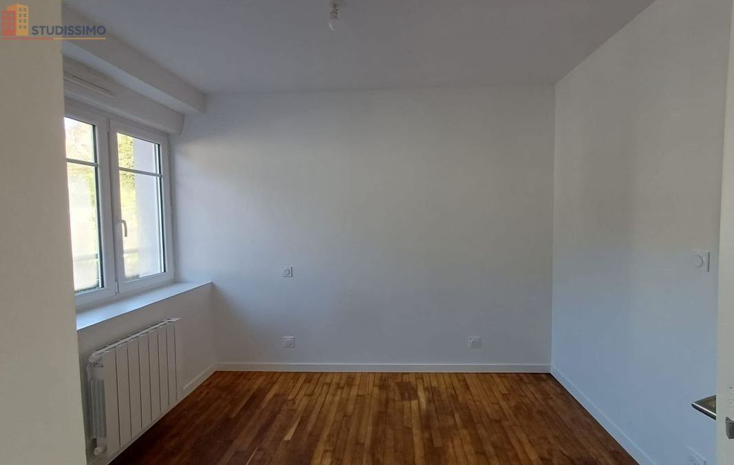 Studio 30m² Quimper - Étage élevé, lumineux - Photo 10