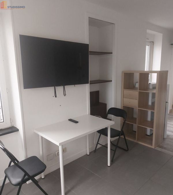 Studio meublé 25m² Brest 29200 - Proche port, lumineux - Photo 2