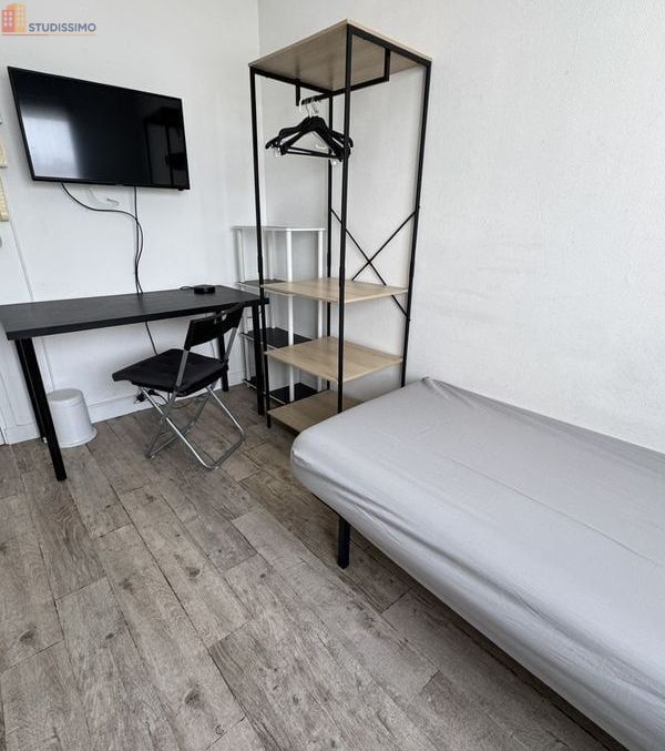 Studio meublé 15m² Brest 29200 - Terrasse, proche gare - Photo 2