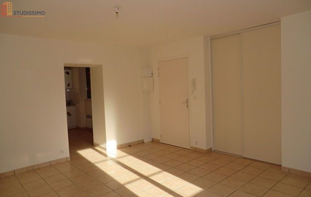 Studio 34m² Quimper - lumineux, proche commerces - Photo 8