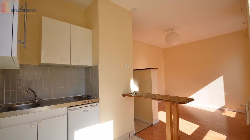 Studio 22m² Brest 29200 - Lumineux, 2e étage - Photo 8