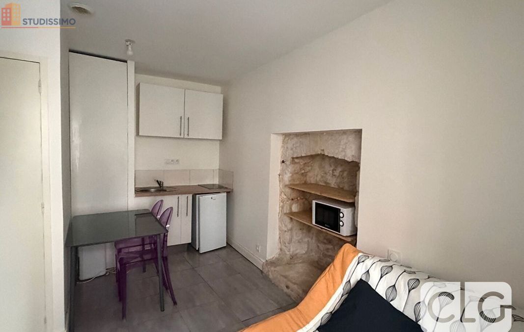 Studio 16m² Quimper - sans caractéristiques - Photo 1