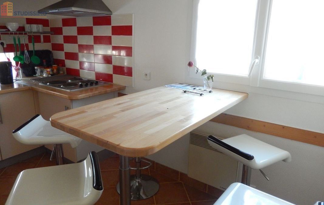 Studio 13m² Quimper 29000 - Meublé, DPE D - Photo 2