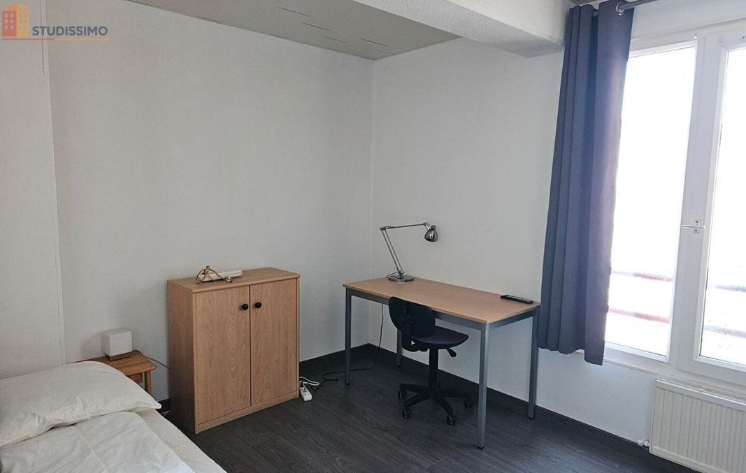 Studio meublé 17m² Brest 29200 - Meublé, 4e étage - Photo 0