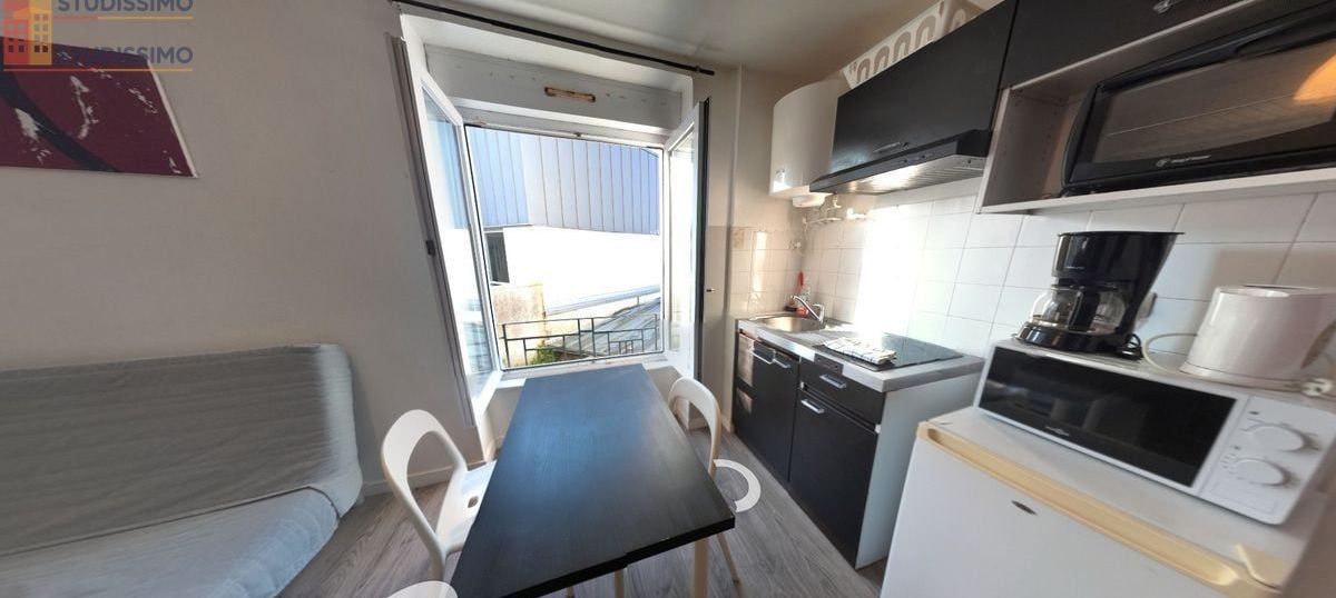 Studio meublé 18m² Brest centre - Proche facs, lumineux - Photo 1