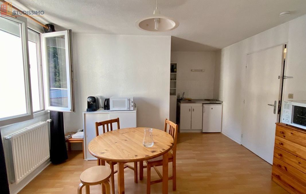 Studio meublé 22m² Brest 29200 - Meublé, calme - Photo 4
