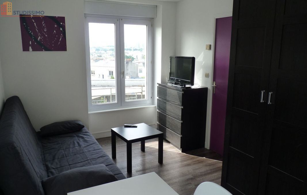 Studio meublé 18m² Brest centre - Proche facs, lumineux - Photo 4