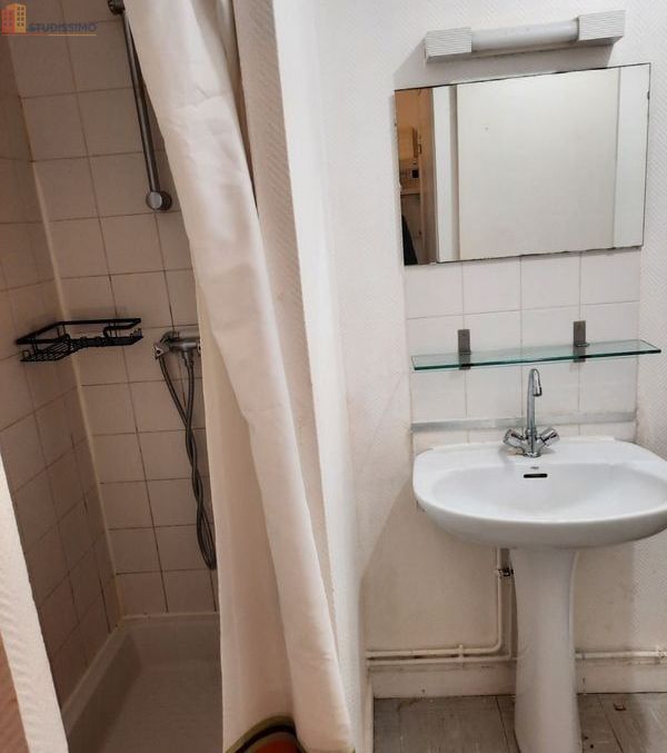 Studio 25m² Brest 29200 - Meublé, lumineux - Photo 1