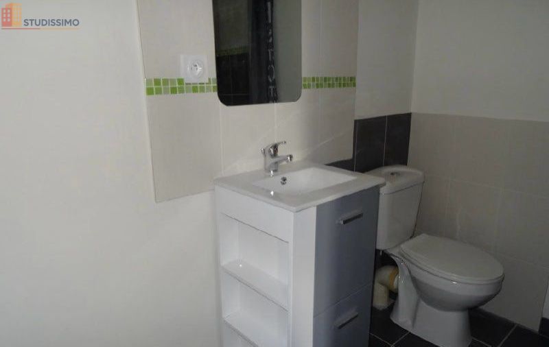 Studio meublé 13m² Quimper - Meublé, 1er étage - Photo 2