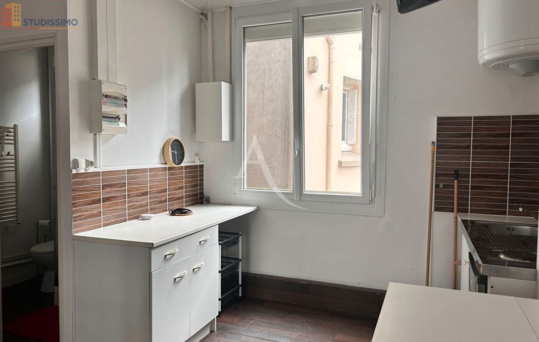 Studio 28m² Brest 29200 - Meublé, 3e étage - Photo 11