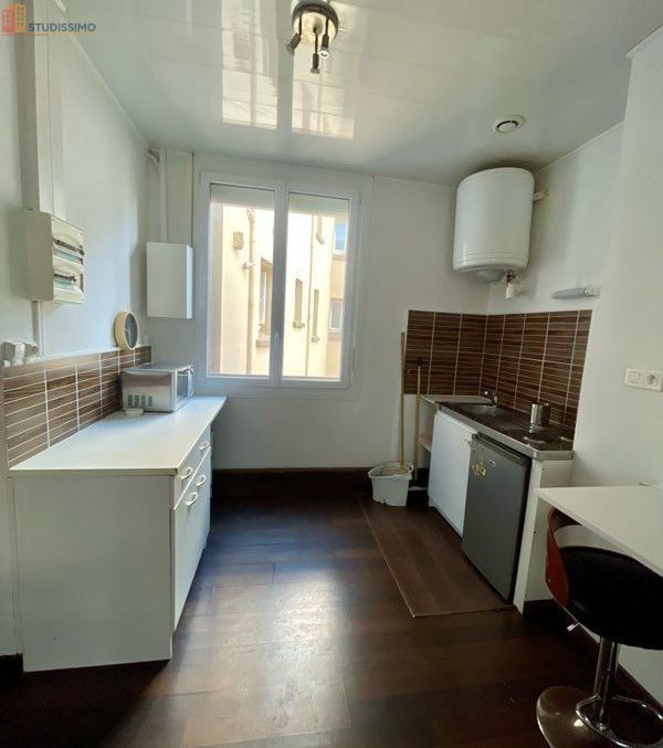 Studio meublé 23m² Brest centre - Lumineux, proche facs - Photo 3